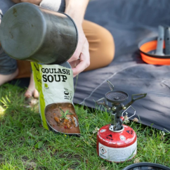 ADVENTURE MENU Lightweight Goulash soup