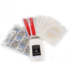 LIFESYSTEMS Blister First Aid Kit