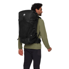 Mochila MAMMUT Ducan Spine 50-60 negro