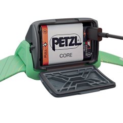 Prožektorius PETZL Tikka Core 450 green