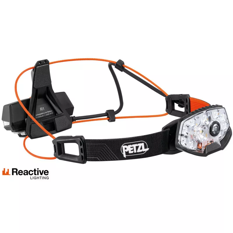 čelovka PETZL Nao RL black