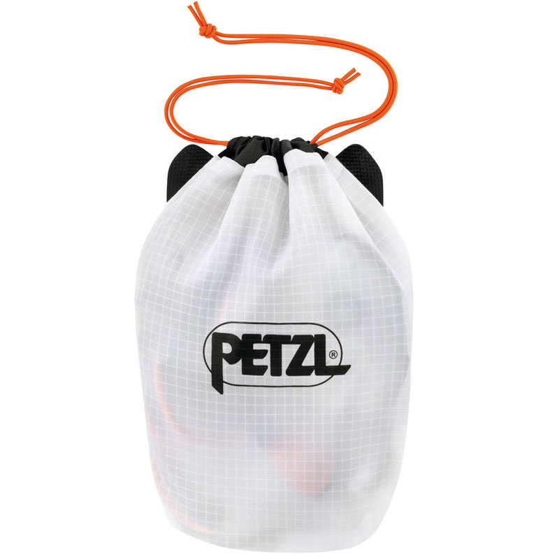čelovka PETZL Nao RL black