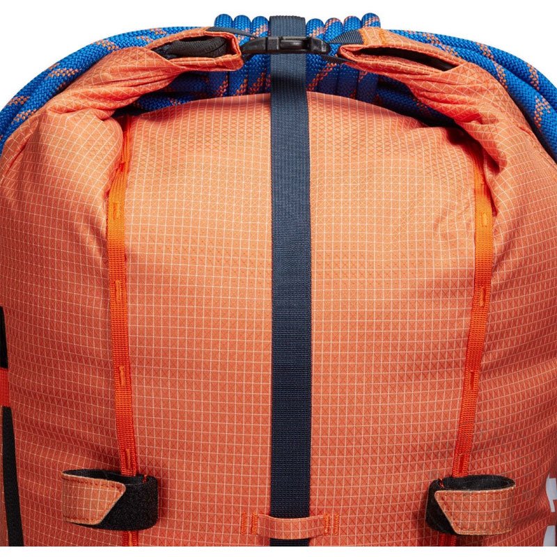 MAMMUT Trion 38 arumita/marine - seljakott