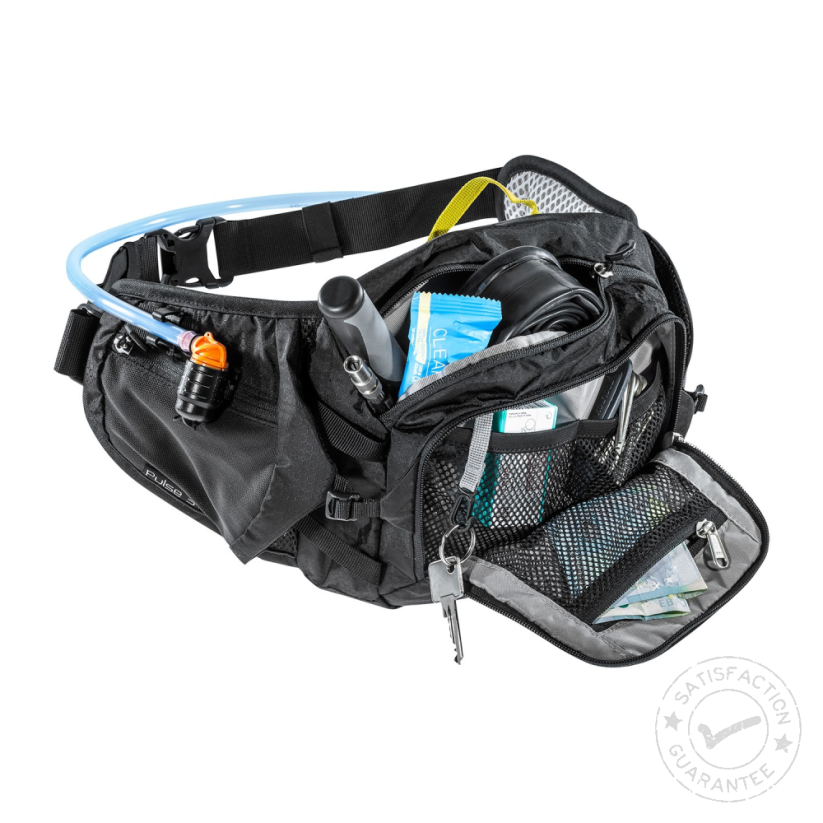 ledvinka DEUTER Pulse 3 black