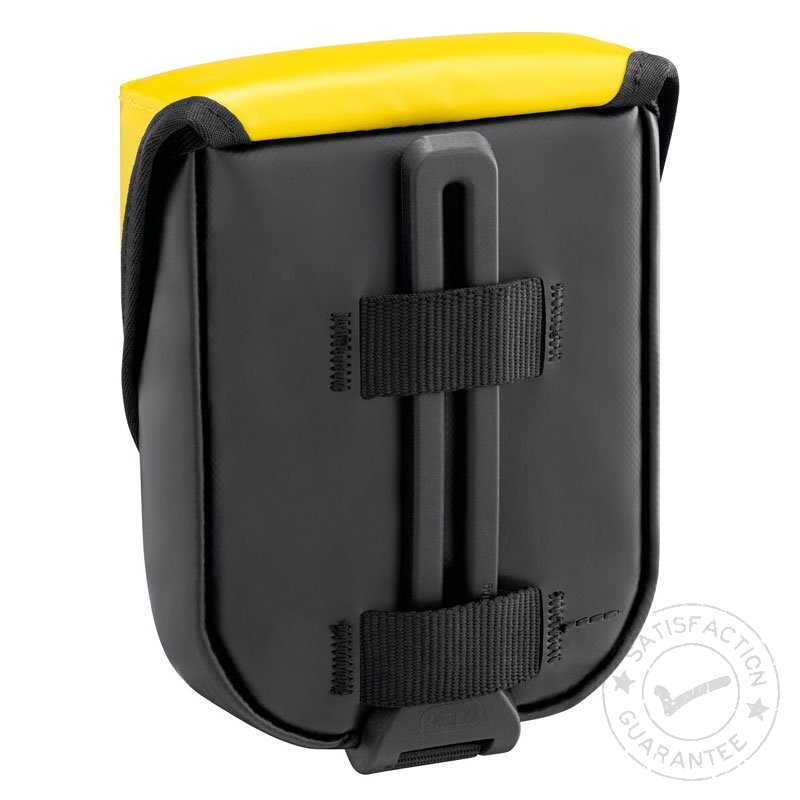 Чантичка PETZL FirstAid Pouch