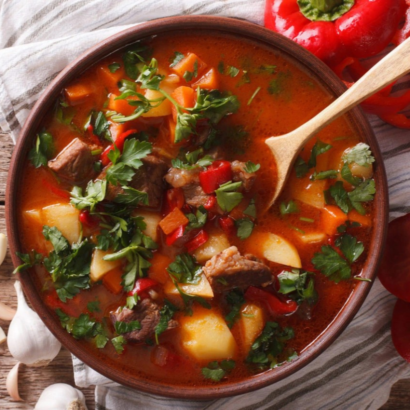 ADVENTURE MENU Lightweight Goulash soup