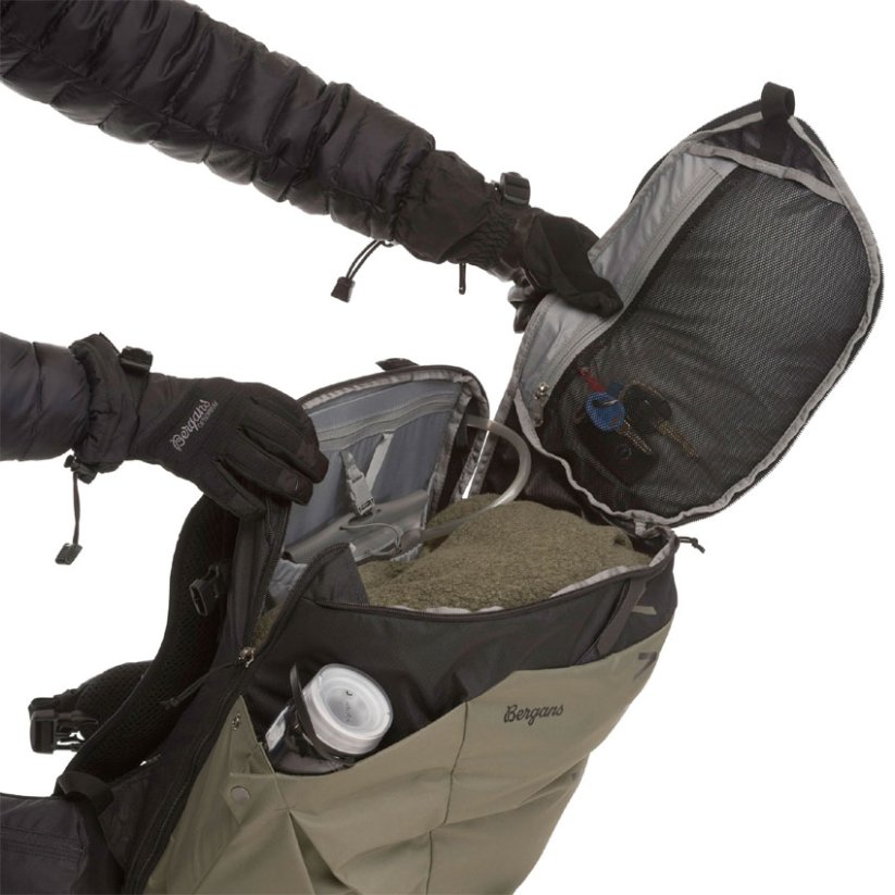 batoh BERGANS Vaagaa 33 M/L green/dark grey