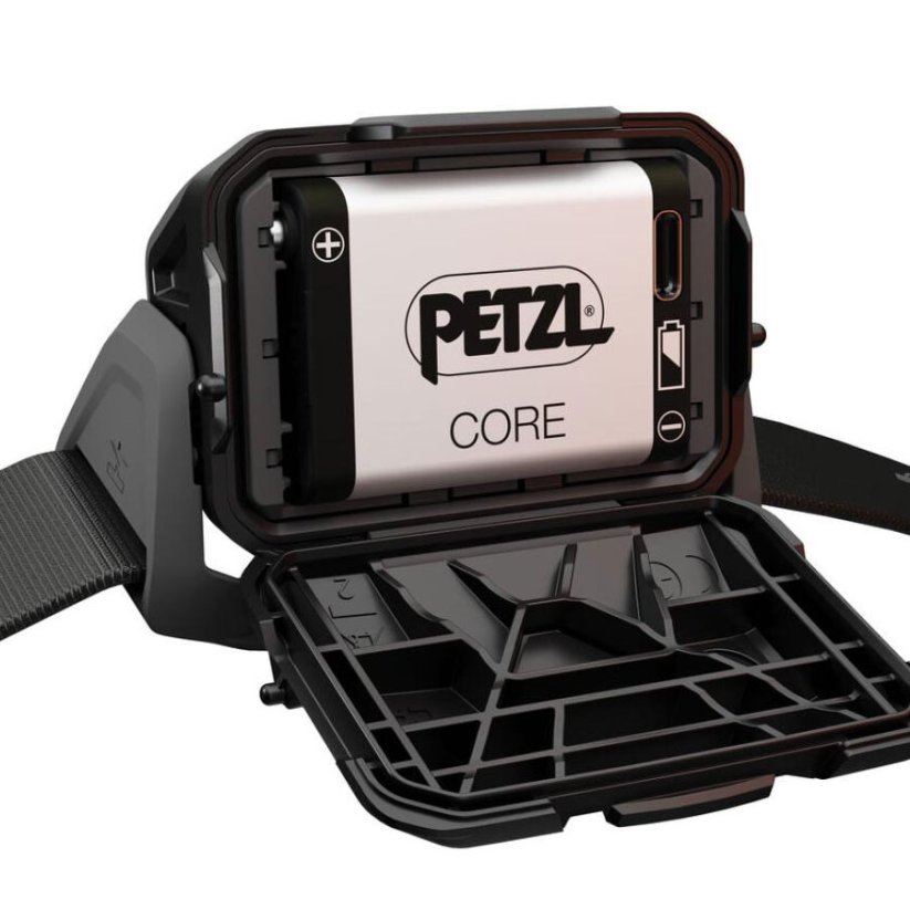 čelovka PETZL Aria 2R RGB 625lm black