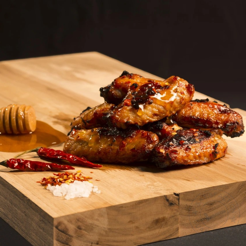 ADVENTURE MENU - Chicken wings on honey and chilli 300g